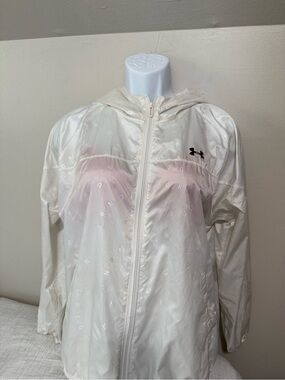 Under Armour Women's Cream White Hooded Zip Lightweight Jacket